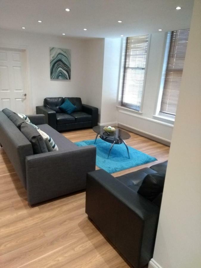 לוטון Clifton Apartment מראה חיצוני תמונה