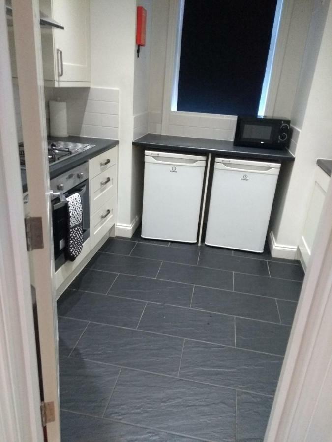לוטון Clifton Apartment מראה חיצוני תמונה