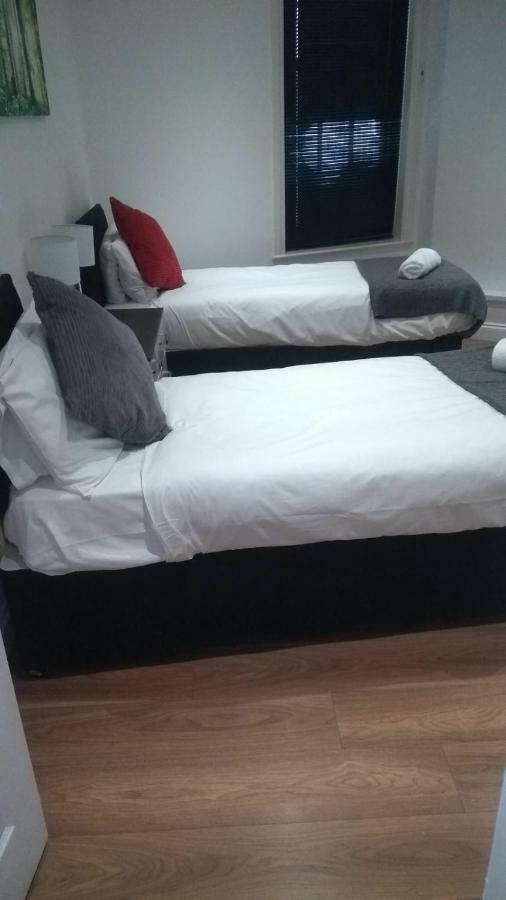 לוטון Clifton Apartment מראה חיצוני תמונה